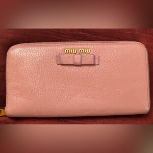 GUC lowstart MIU MIU Pink WALLET